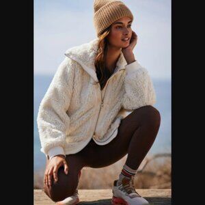 NWT Anthropologie Varley Norfolk Faux Fur Sherpa Jacket Egret Cream XS $198.00